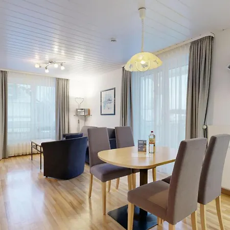 Appartementhaus Binzer Sterne 02 Binz