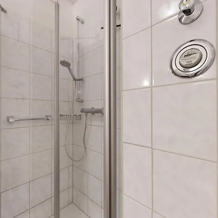 Appartementhaus Binzer Sterne 02 Appartement