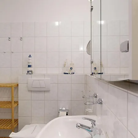 Daire Appartementhaus Binzer Sterne 02 Binz